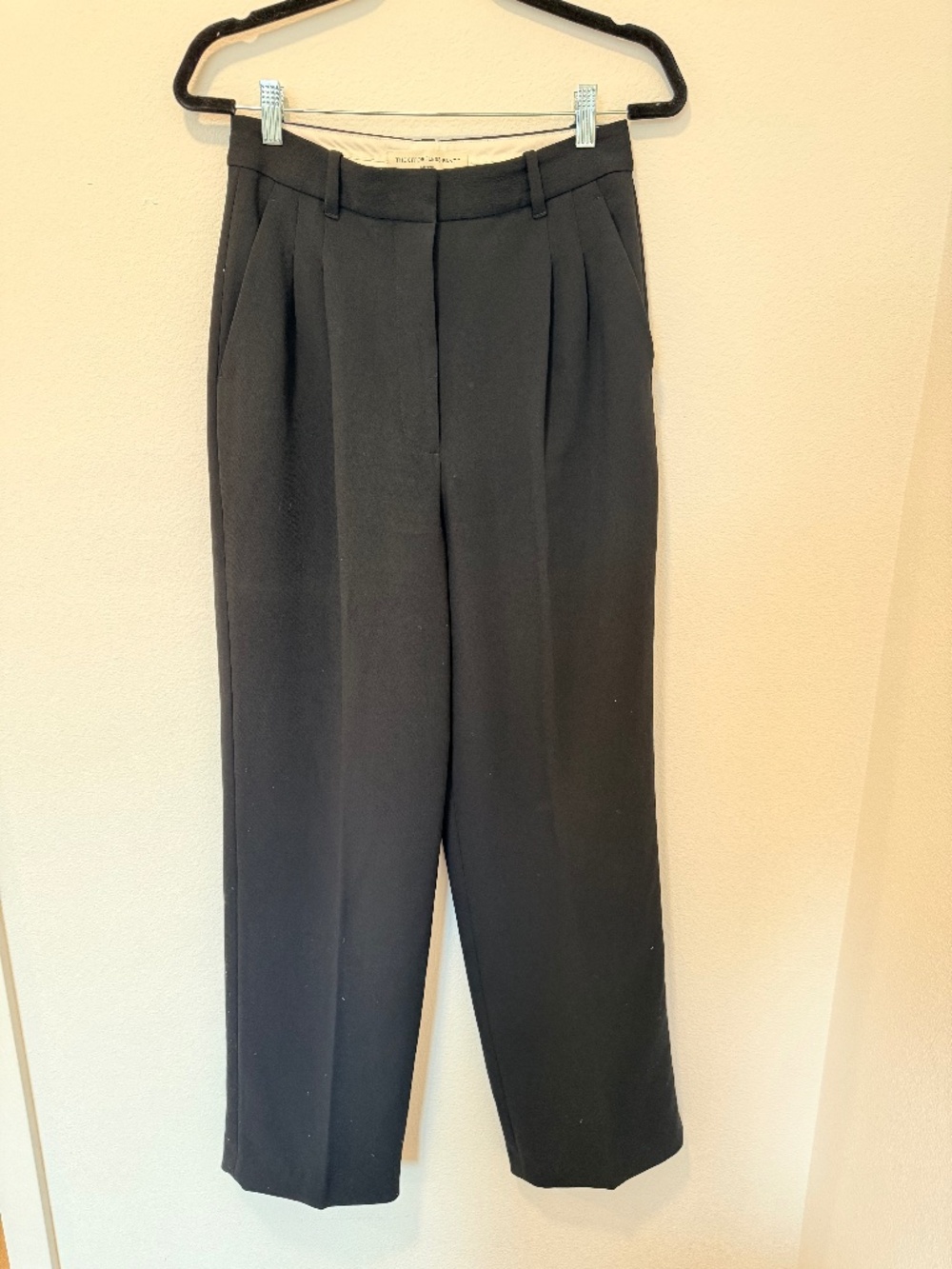 Aritzia Effortless Pant - Super High Rise